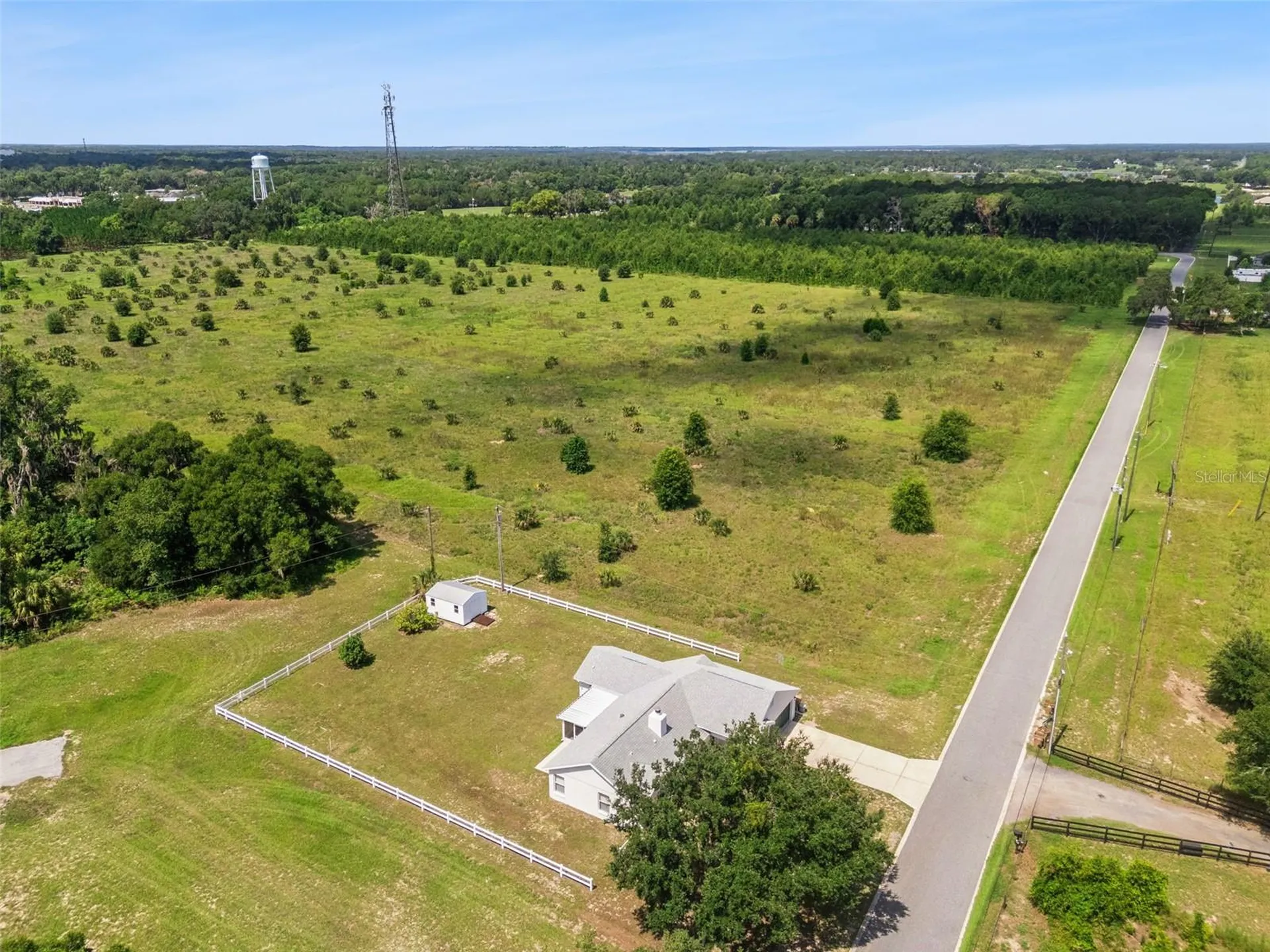 40932 Maxwell Road Umatilla FL 32784