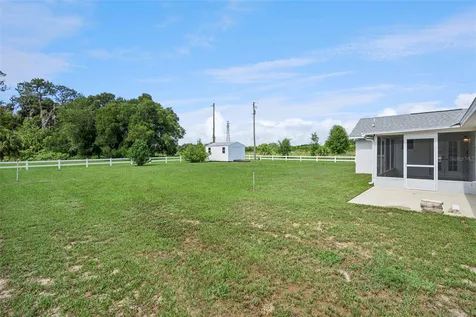 40932 Maxwell Road Umatilla FL 32784