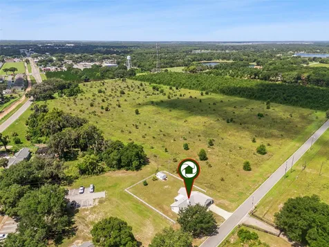 40932 Maxwell Road Umatilla FL 32784