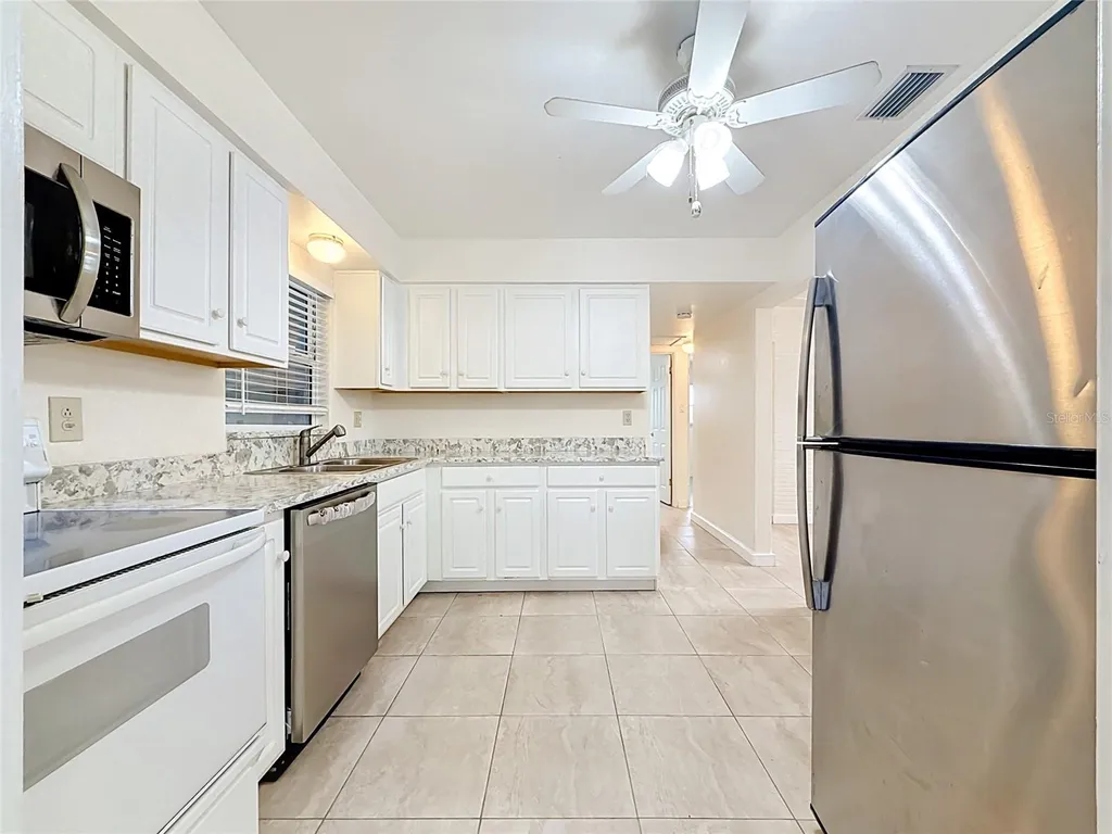 6430 83rd Avenue N Pinellas Park FL 33781