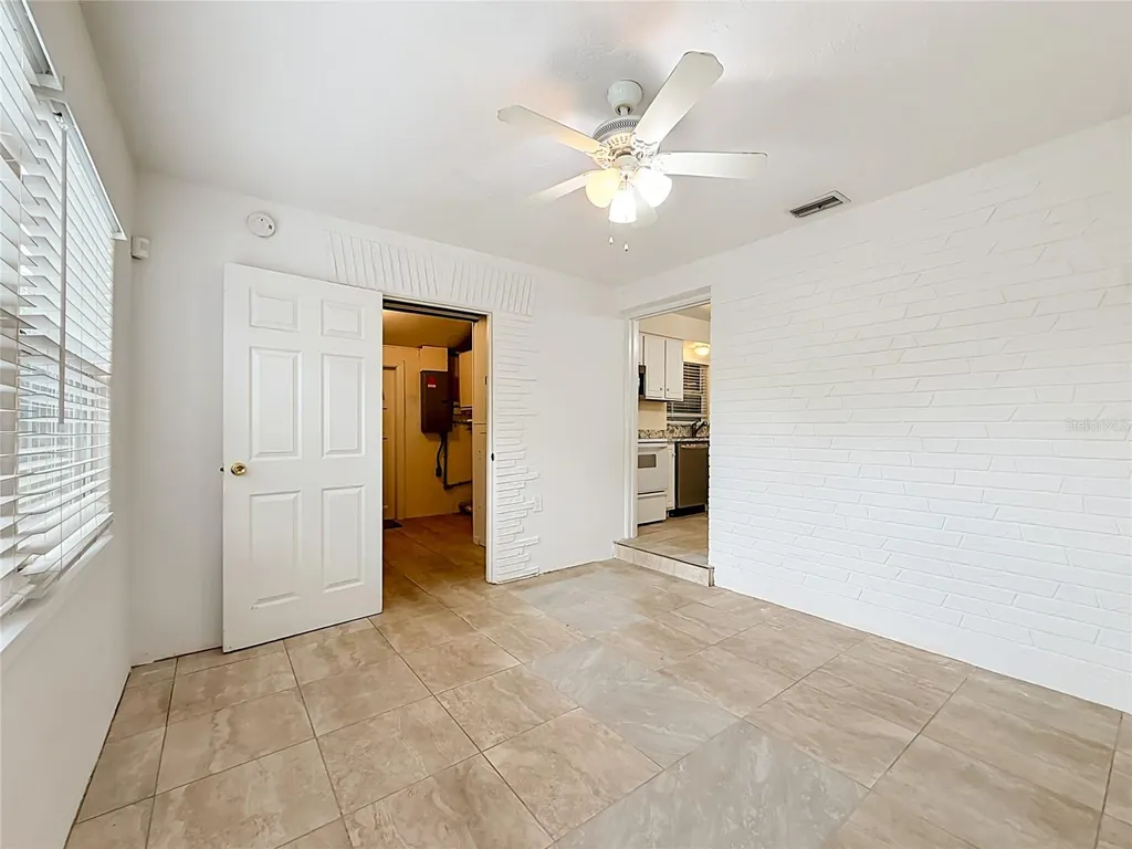 6430 83rd Avenue N Pinellas Park FL 33781