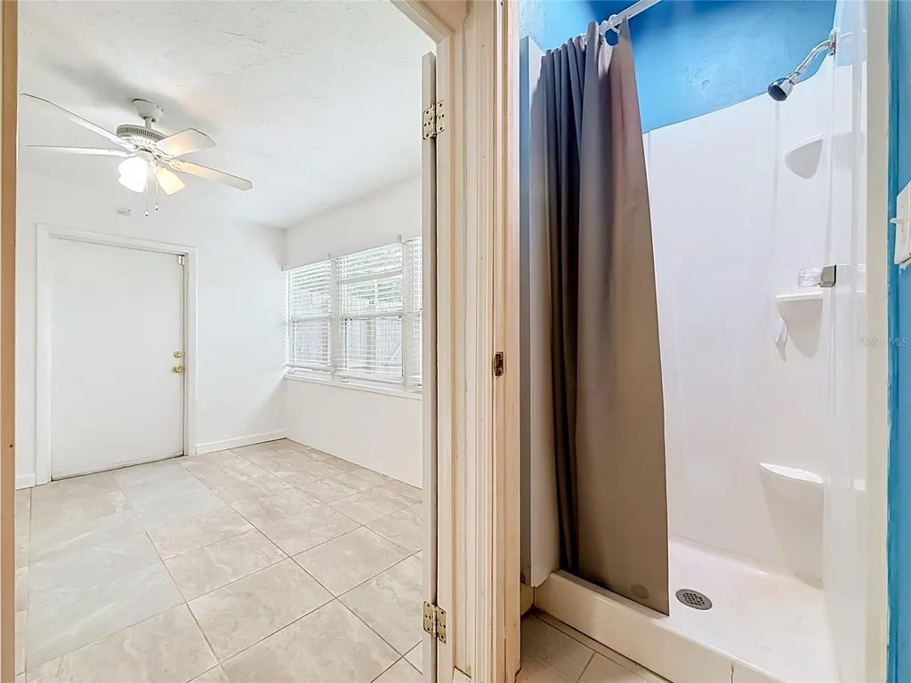 6430 83rd Avenue N Pinellas Park FL 33781