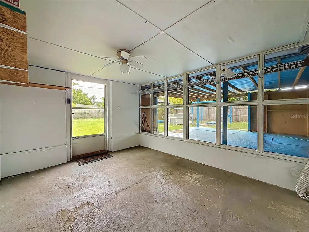 6430 83rd Avenue N Pinellas Park FL 33781