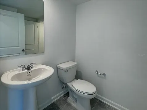2494 Skyline Loop Kissimmee FL 34759