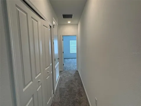 2494 Skyline Loop Kissimmee FL 34759