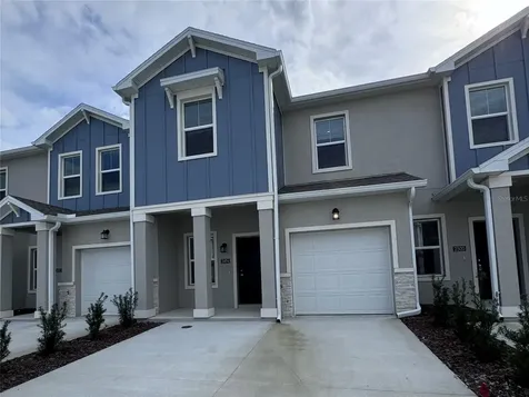 2494 Skyline Loop Kissimmee FL 34759