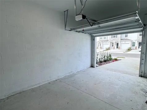 2494 Skyline Loop Kissimmee FL 34759