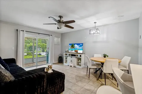 1638 Windsor Oak Court Kissimmee FL 34744