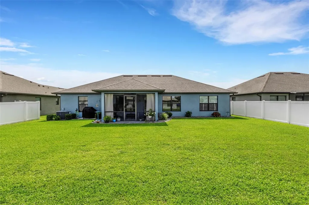 220 Heritage Park Lane Mulberry FL 33860