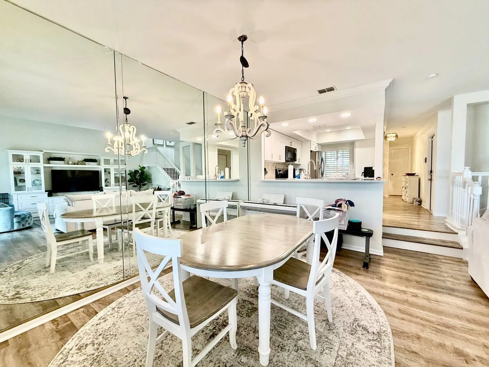 5220 S Russell Street Tampa FL 33611
