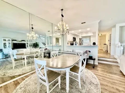 5220 S Russell Street Tampa FL 33611
