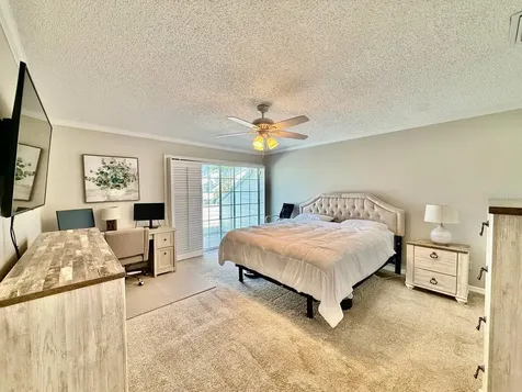 5220 S Russell Street Tampa FL 33611