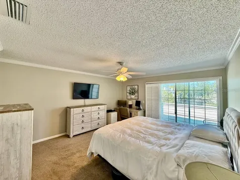 5220 S Russell Street Tampa FL 33611