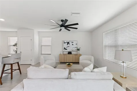 10823 Trailing Vine Drive Tampa FL 33610
