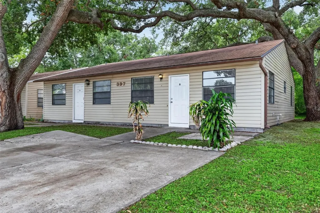 397 SW 2nd Street Largo FL 33770