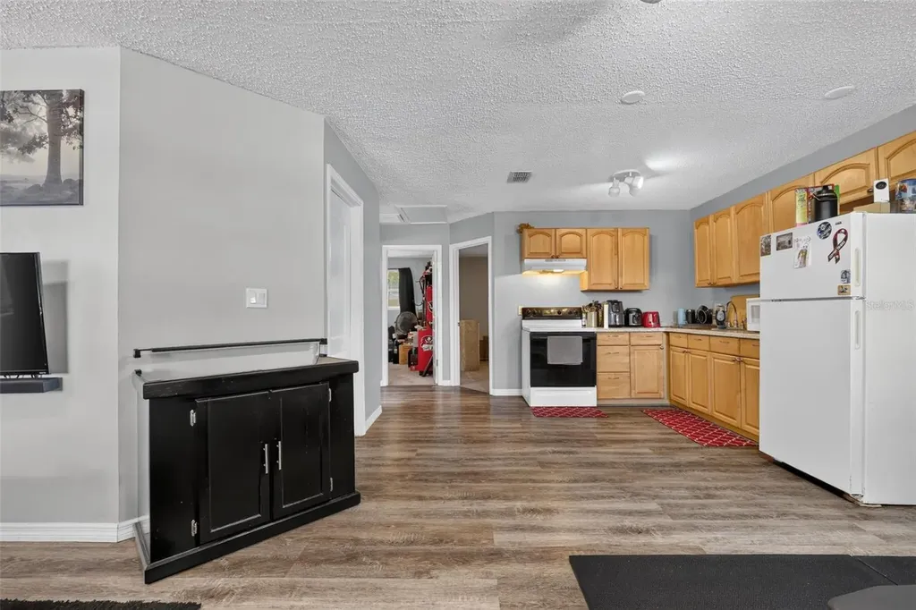 397 SW 2nd Street Largo FL 33770
