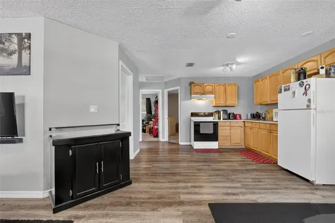 397 SW 2nd Street Largo FL 33770