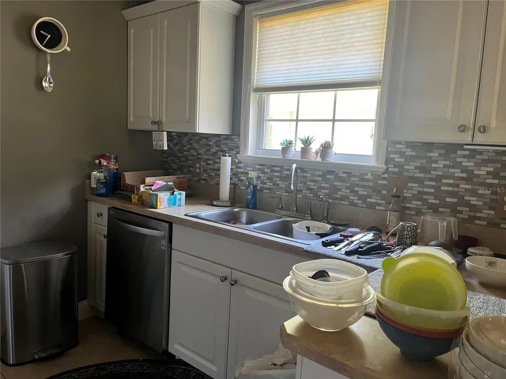 15704 NW 140th Street Alachua FL 32615