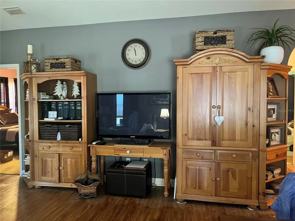 15704 NW 140th Street Alachua FL 32615