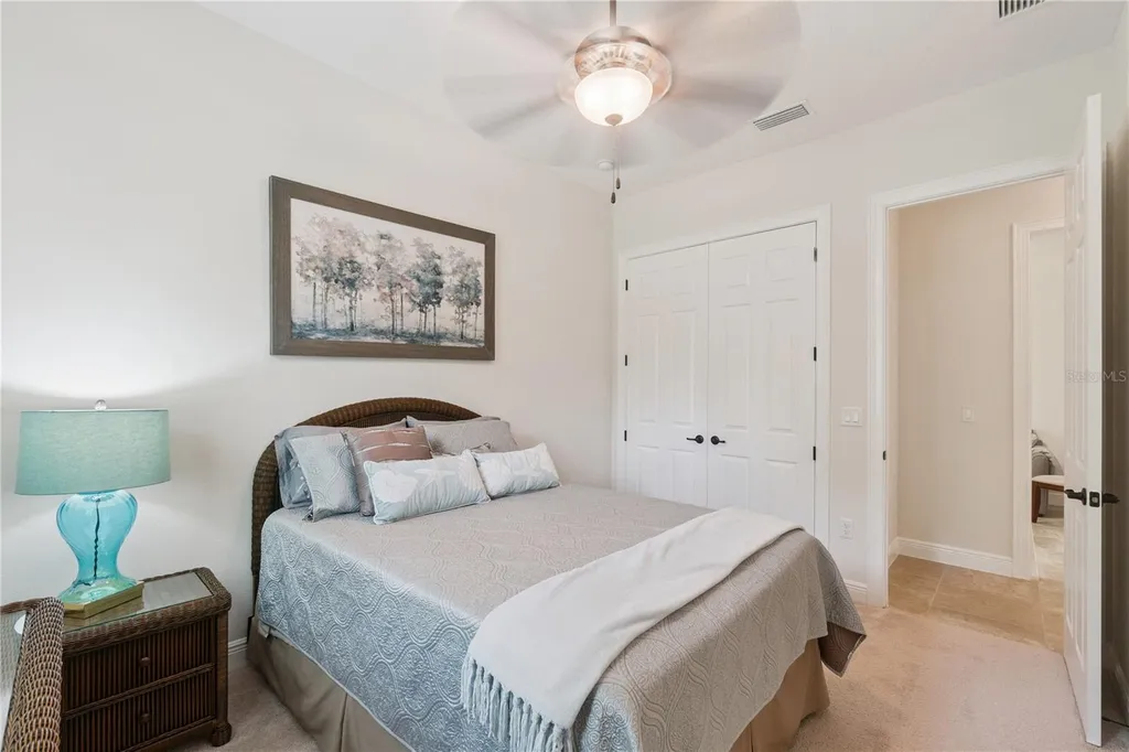 5344 Sandy Hill Lane Lady Lake FL 32159