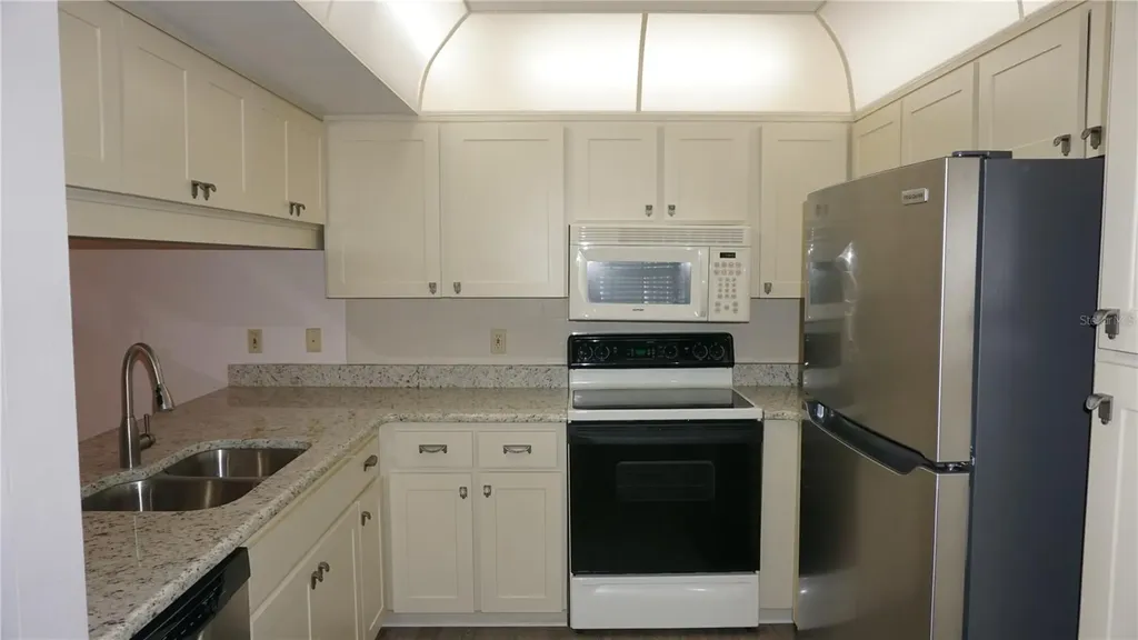 12141 Spartan Way Hudson FL 34667