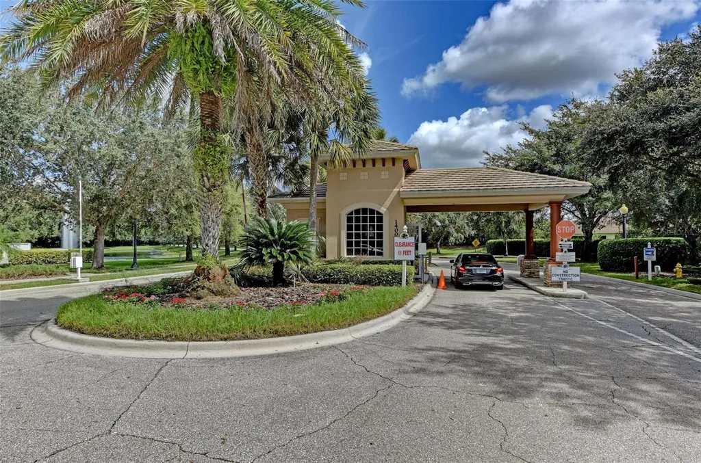 337 Snapdragon Loop Bradenton FL 34212