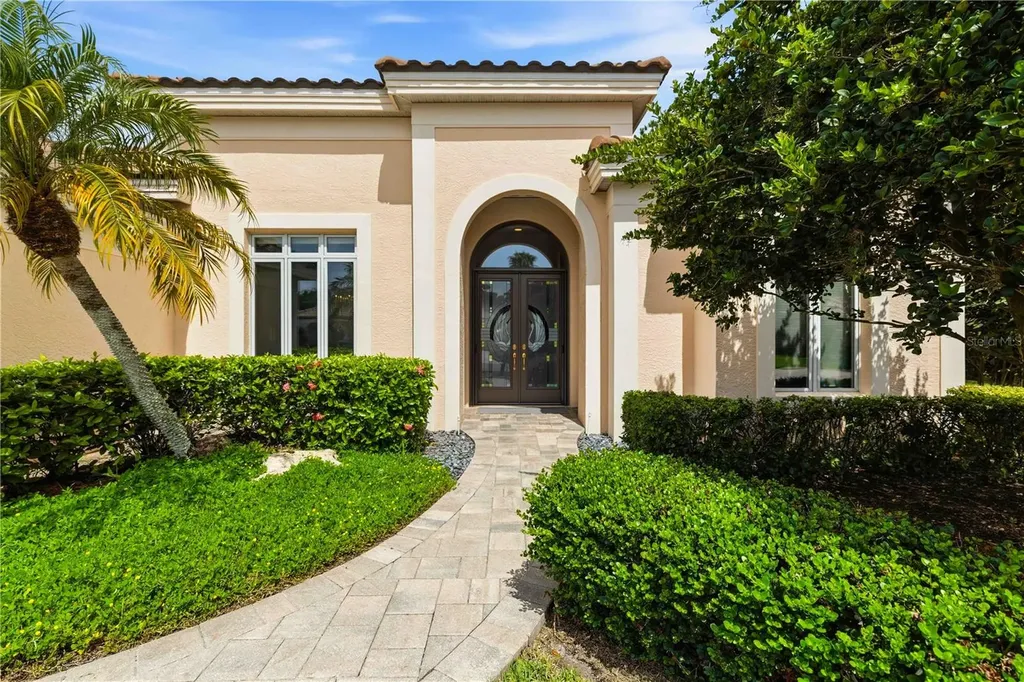 5256 E 88th Street Bradenton FL 34211