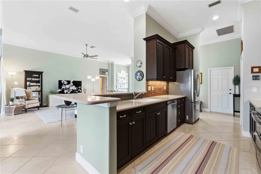5256 E 88th Street Bradenton FL 34211