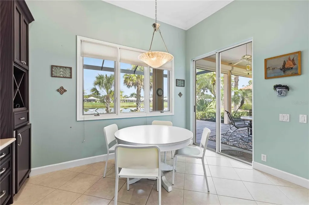 5256 E 88th Street Bradenton FL 34211