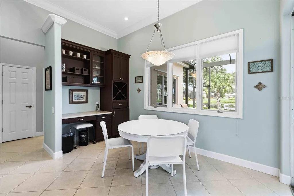 5256 E 88th Street Bradenton FL 34211