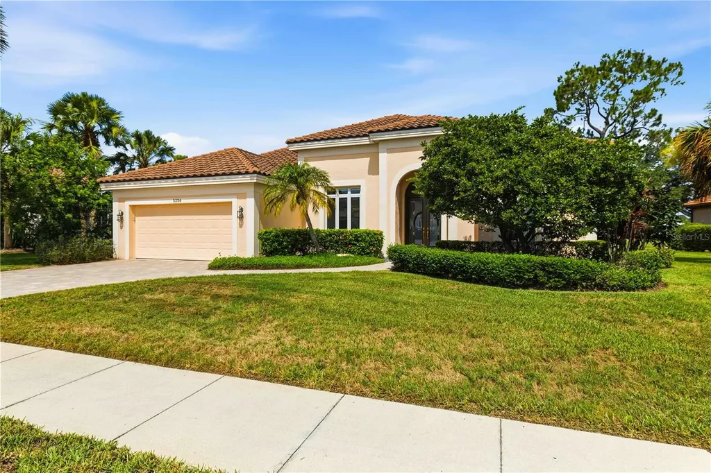 5256 E 88th Street Bradenton FL 34211