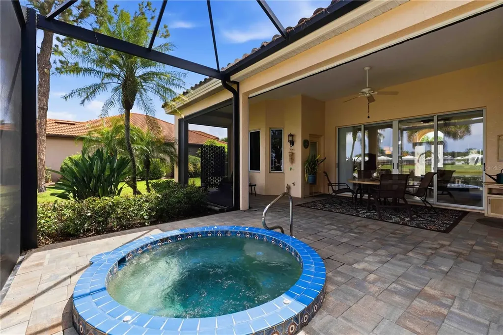 5256 E 88th Street Bradenton FL 34211