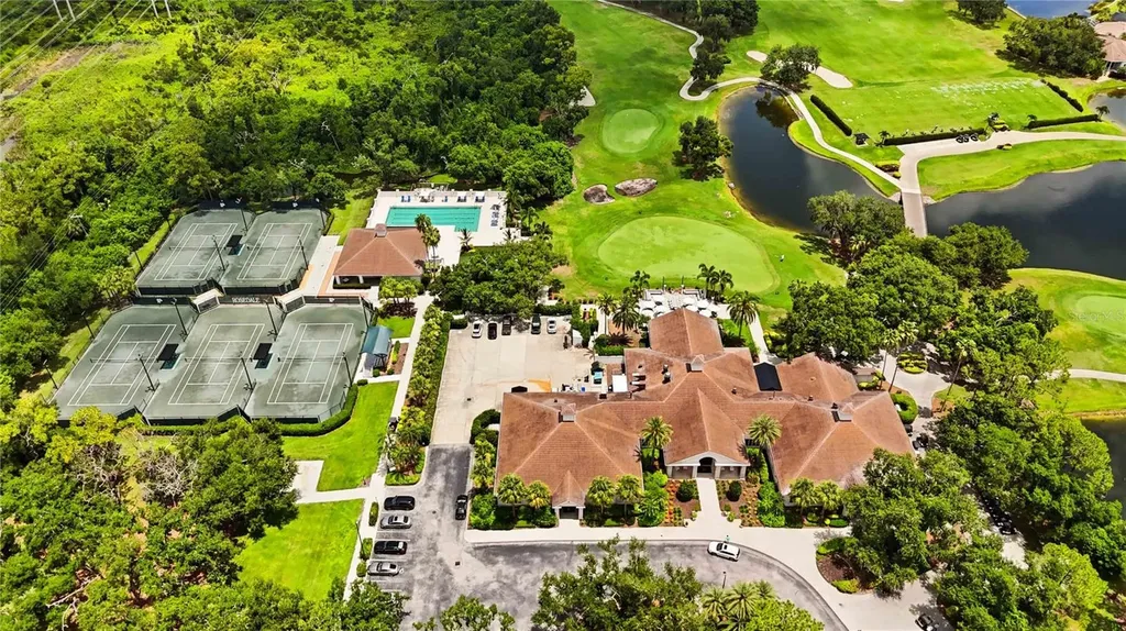 5256 E 88th Street Bradenton FL 34211