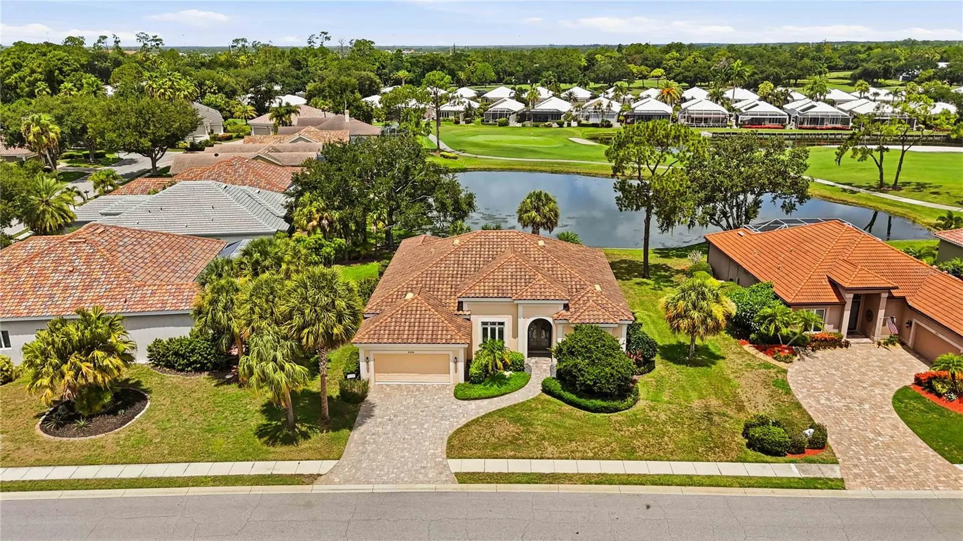 5256 E 88th Street Bradenton FL 34211