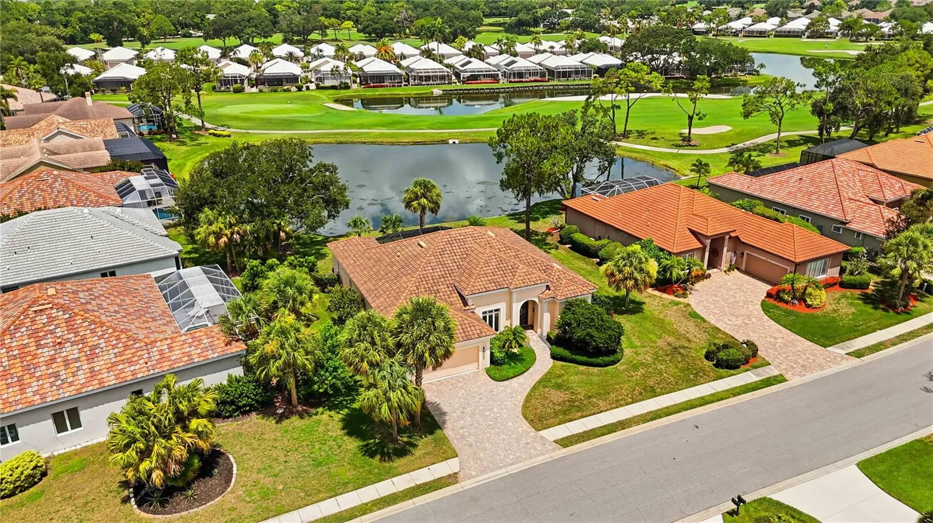 5256 E 88th Street Bradenton FL 34211