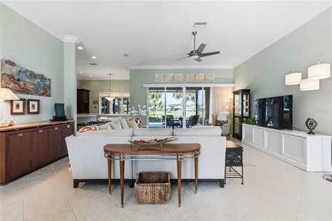 5256 E 88th Street Bradenton FL 34211