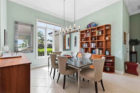 5256 E 88th Street Bradenton FL 34211
