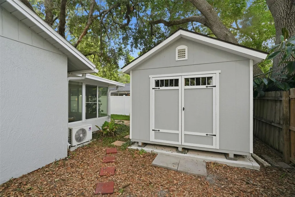 201 Arbor Glen Drive Palm Harbor FL 34683