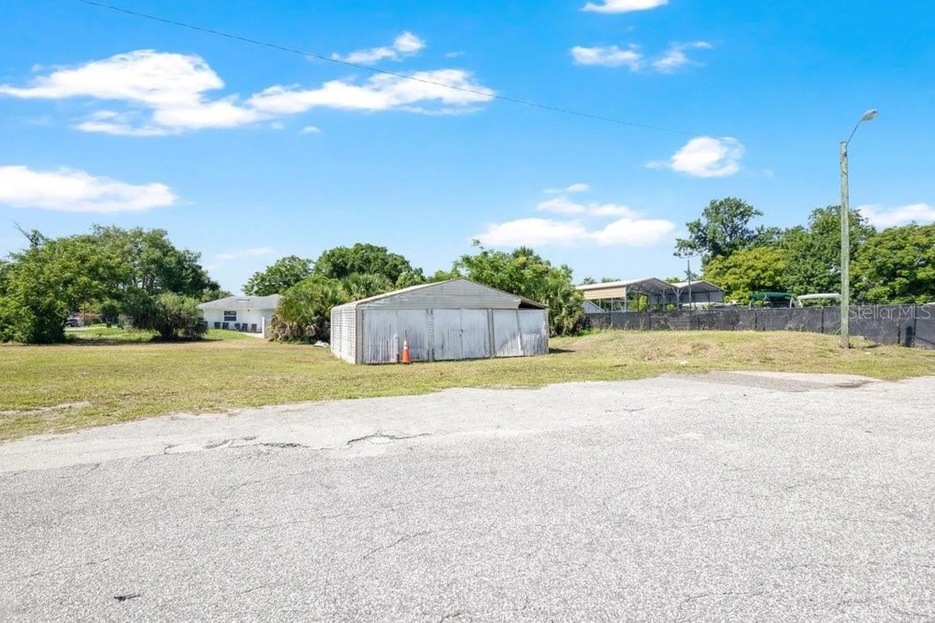 9710 E Colonial Drive Orlando FL 32817