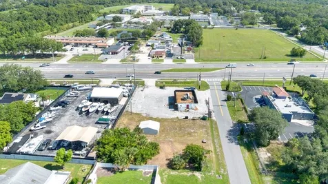9710 E Colonial Drive Orlando FL 32817