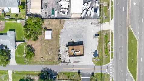 9710 E Colonial Drive Orlando FL 32817