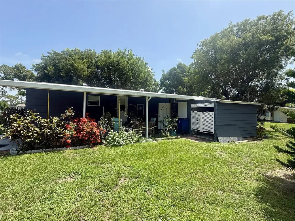 9735 Lake Fairways Boulevard North Fort Myers FL 33903