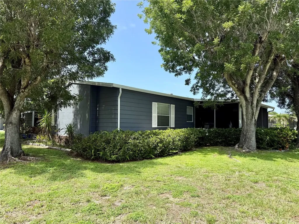 9735 Lake Fairways Boulevard North Fort Myers FL 33903
