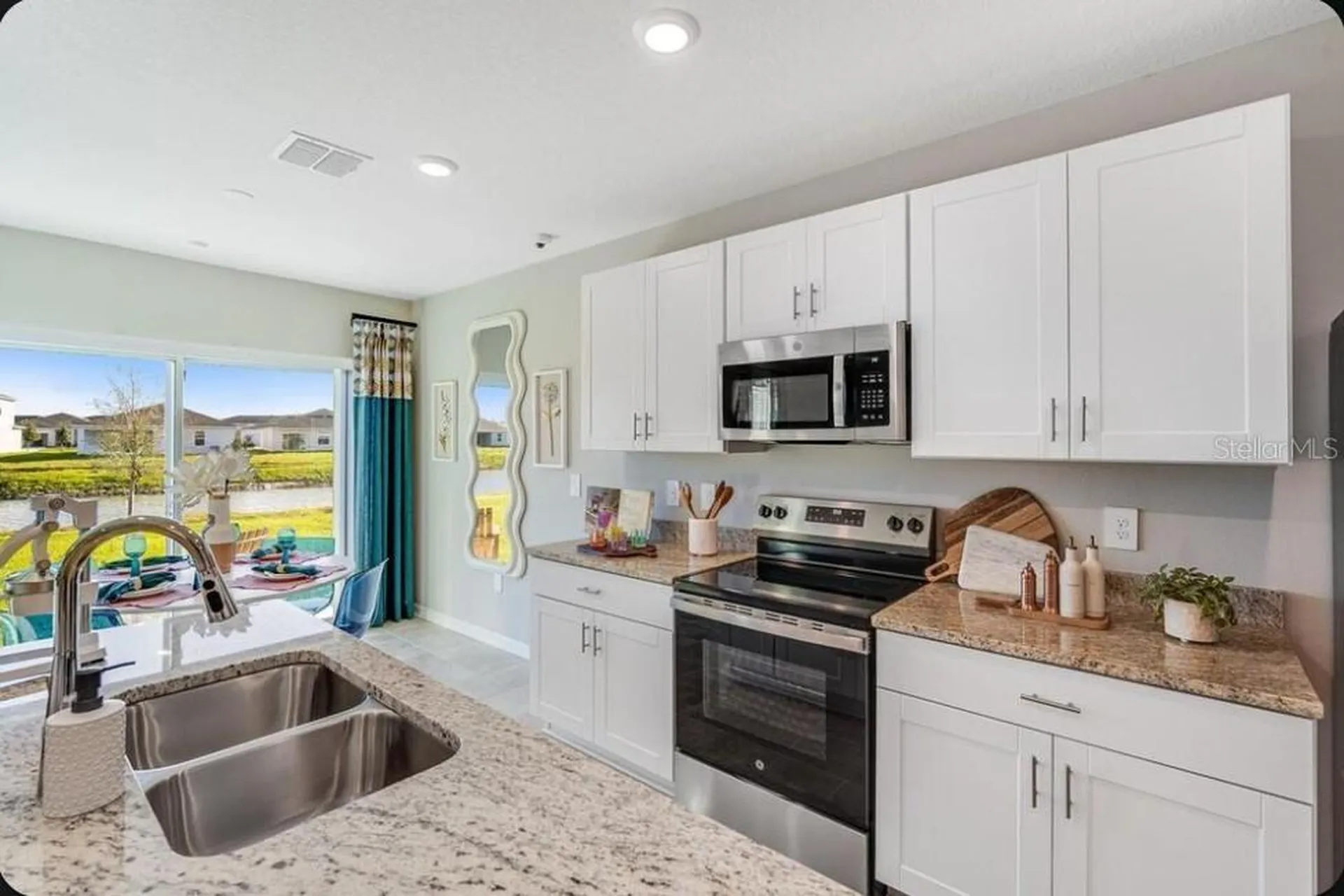 6518 Equinox Lane North Fort Myers FL 33917