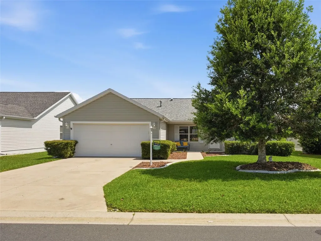 2707 La Posada Drive The Villages FL 32162