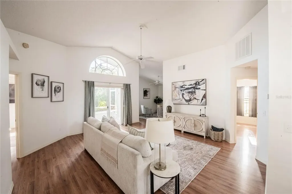 612 Allison Avenue Davenport FL 33897