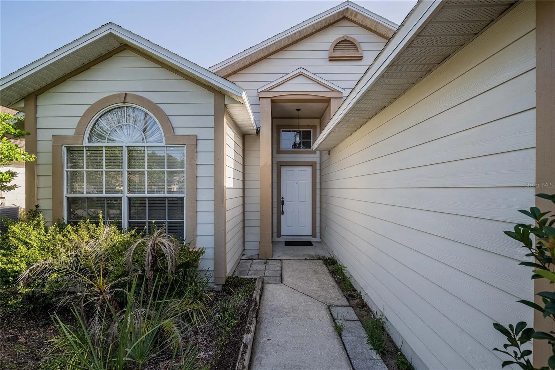 612 Allison Avenue Davenport FL 33897