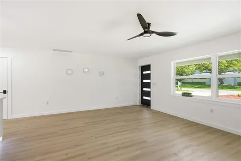 1290 Michigan Boulevard Dunedin FL 34698