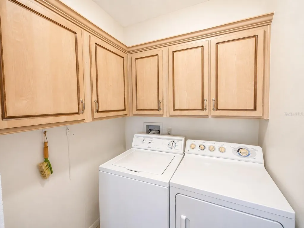 13718 County Road 109d-3 Lady Lake FL 32159