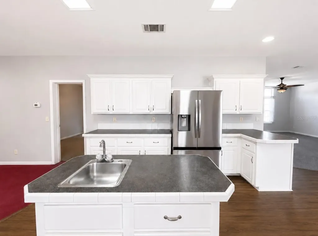13718 County Road 109d-3 Lady Lake FL 32159